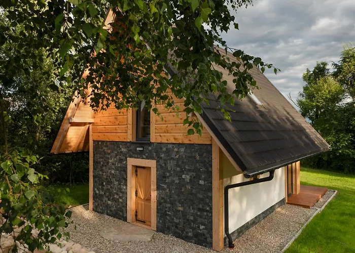 U Przewodnika فيلة *